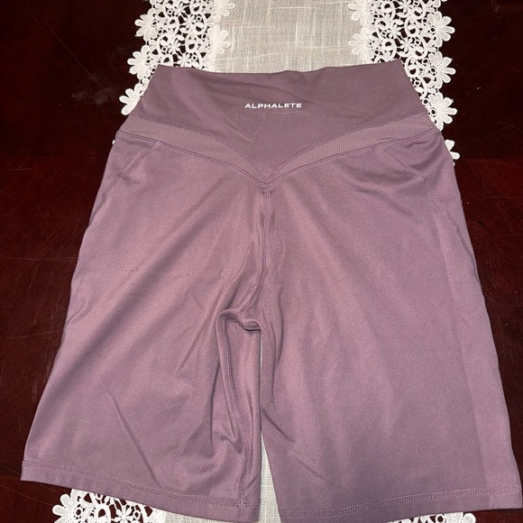 Alphalux Alphalete harmony biker shorts - Picture 4 of 5